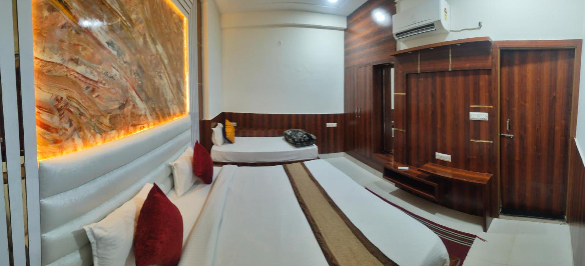 Bedweiser Backpackers Hostel Agra  Bilik gambar