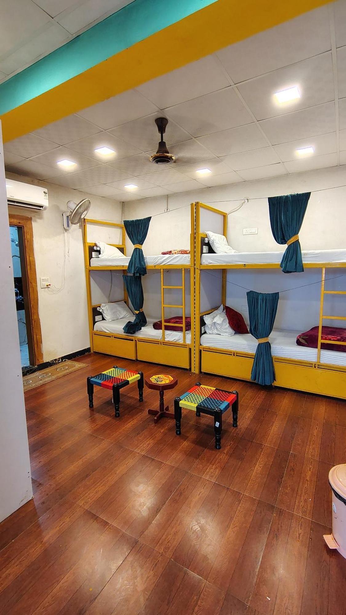 Bedweiser Backpackers Hostel Agra  Luaran gambar