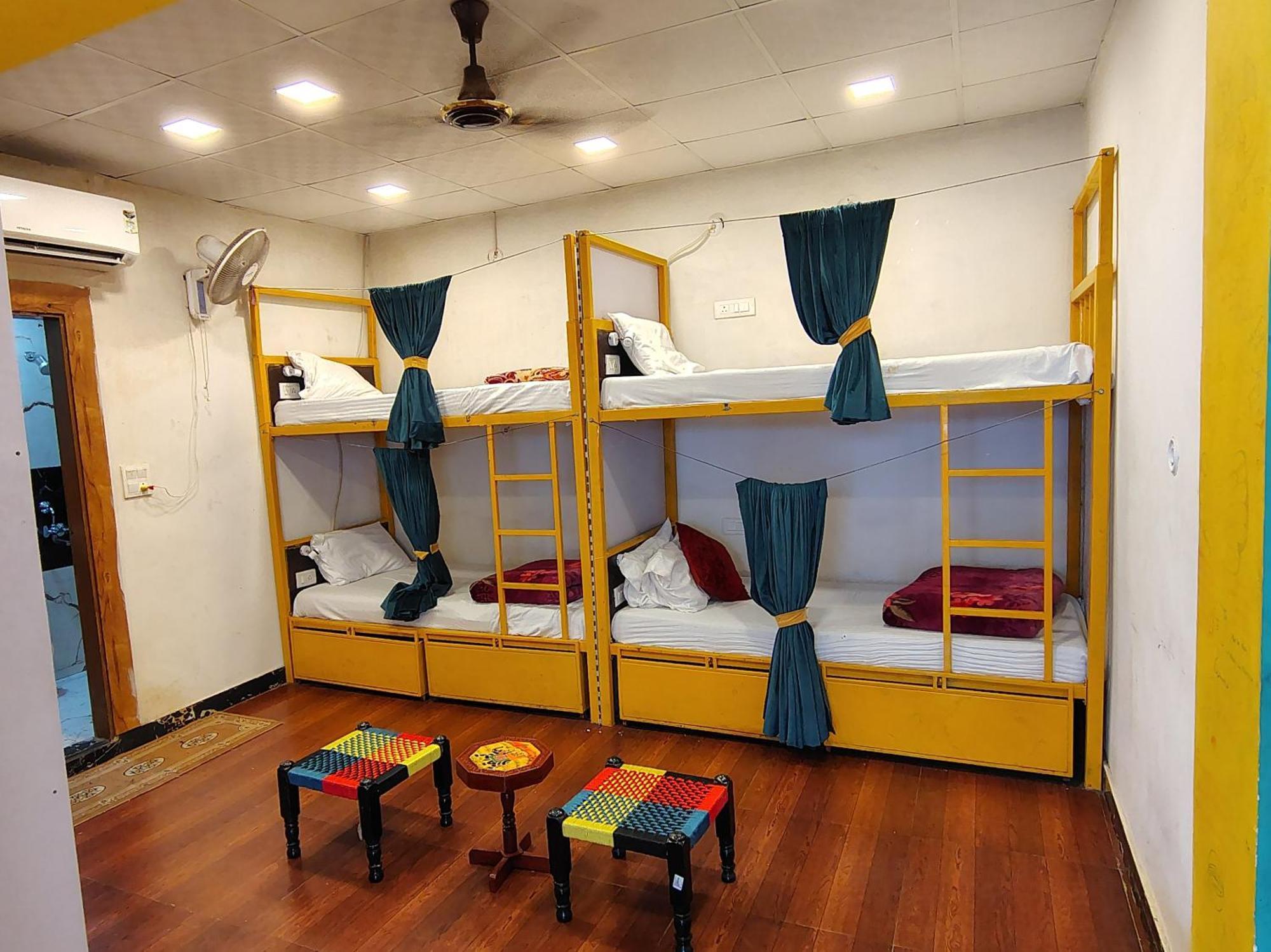 Bedweiser Backpackers Hostel Agra  Luaran gambar